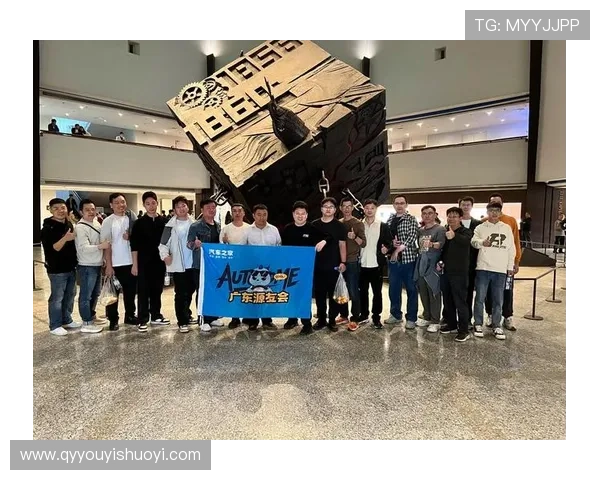 《12金鸭》：一场颠覆时代的狂想曲，笑声与思考交织的粤语盛宴